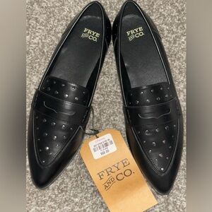 NWT Frye and Co. 
Womens Elara Loafers 8.5
